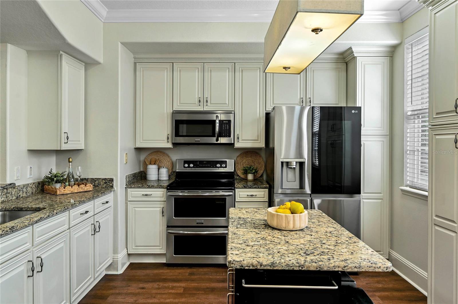 BALDWIN PARK - Residential