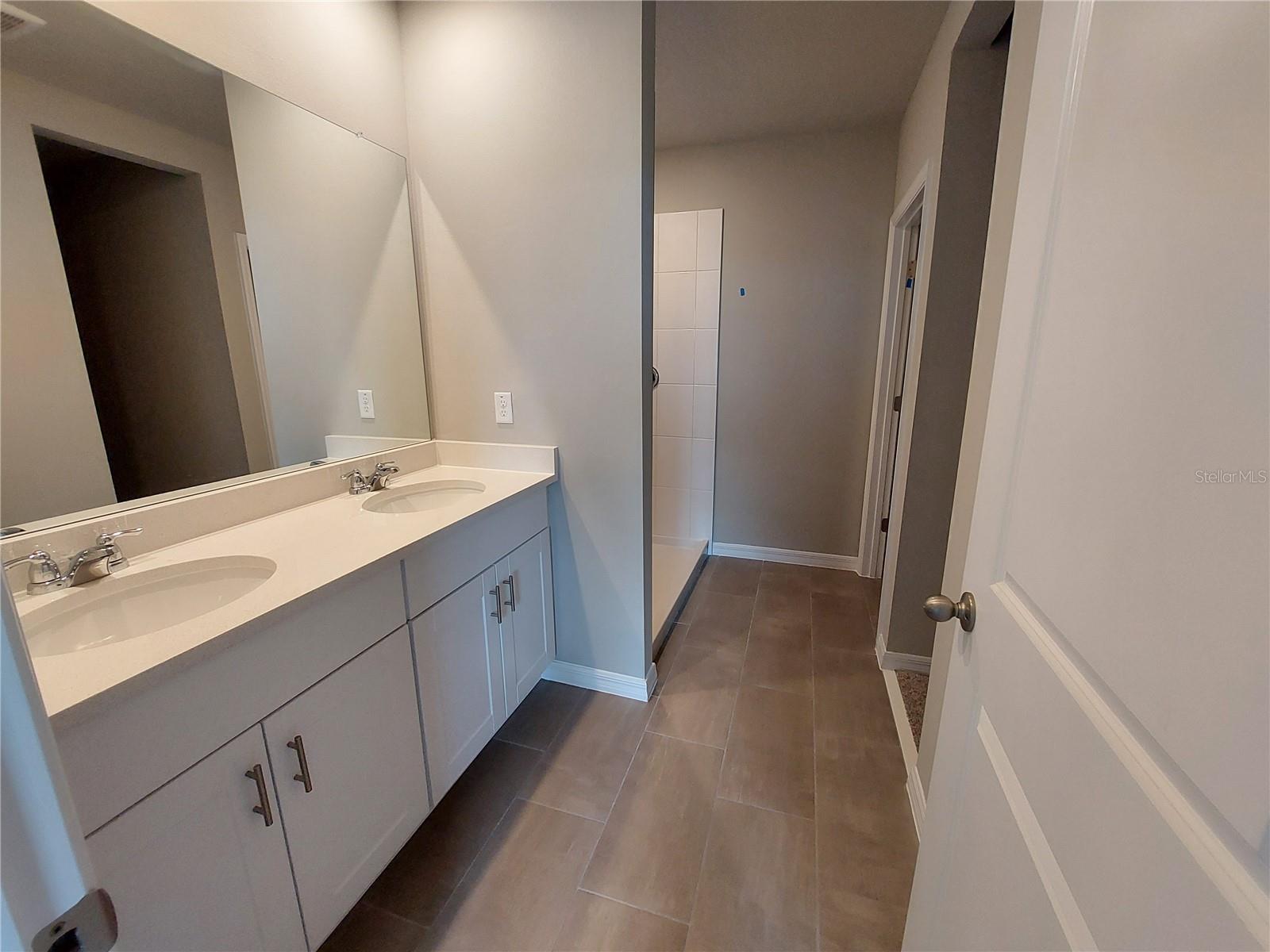 MONROE MEADOWS - Residential Lease