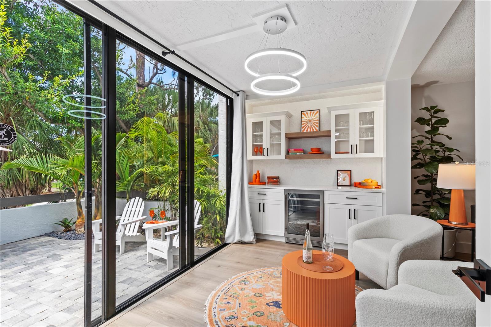 BAYPORT BCH & TEN PH E - Residential