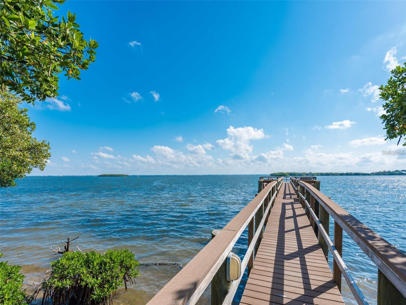 BAYPORT BCH & TEN PH E - Residential