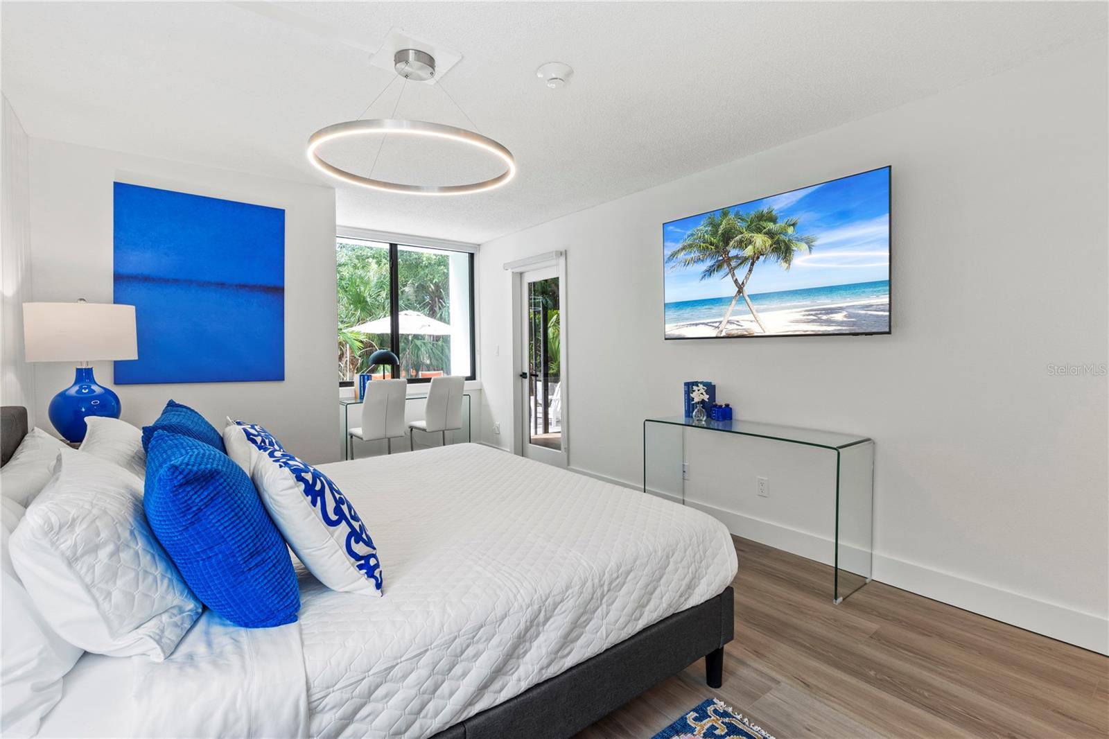 BAYPORT BCH & TEN PH E - Residential