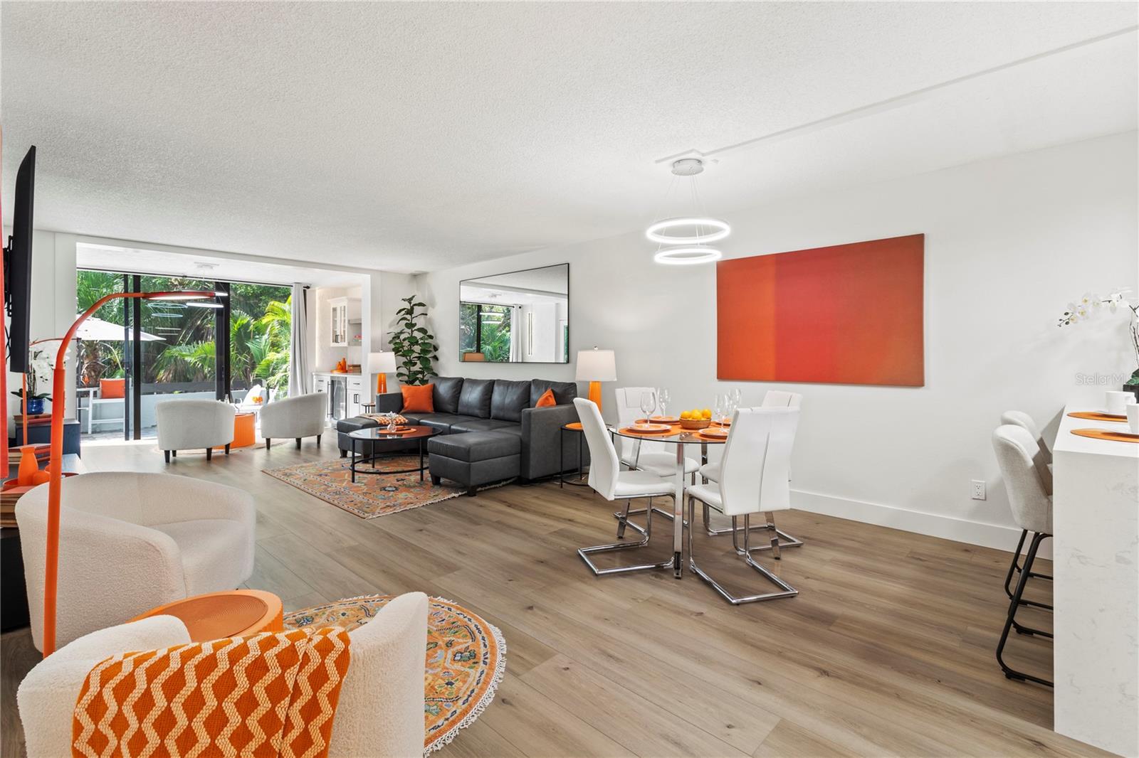 BAYPORT BCH & TEN PH E - Residential