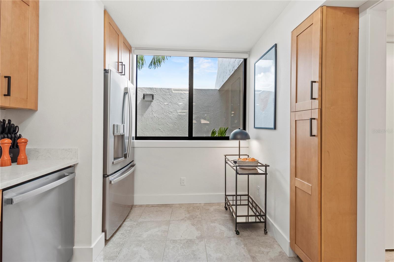 BAYPORT BCH & TEN PH E - Residential