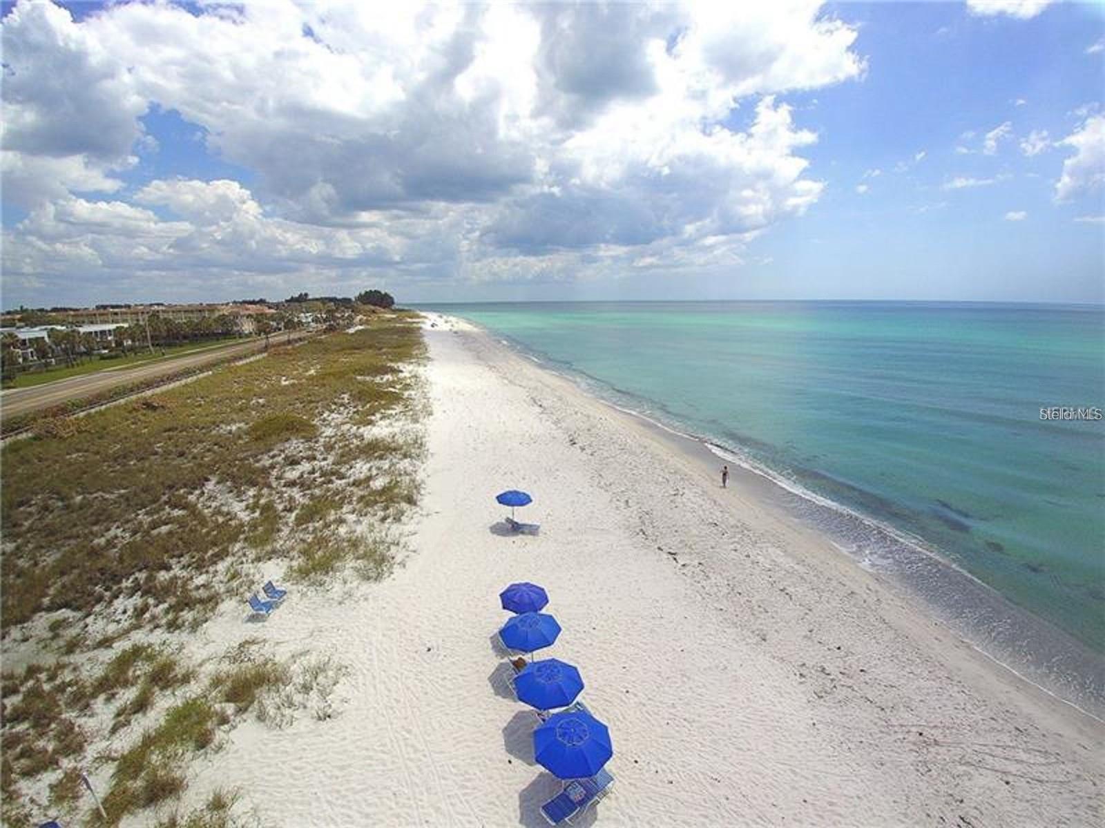 BAYPORT BCH & TEN PH E - Residential