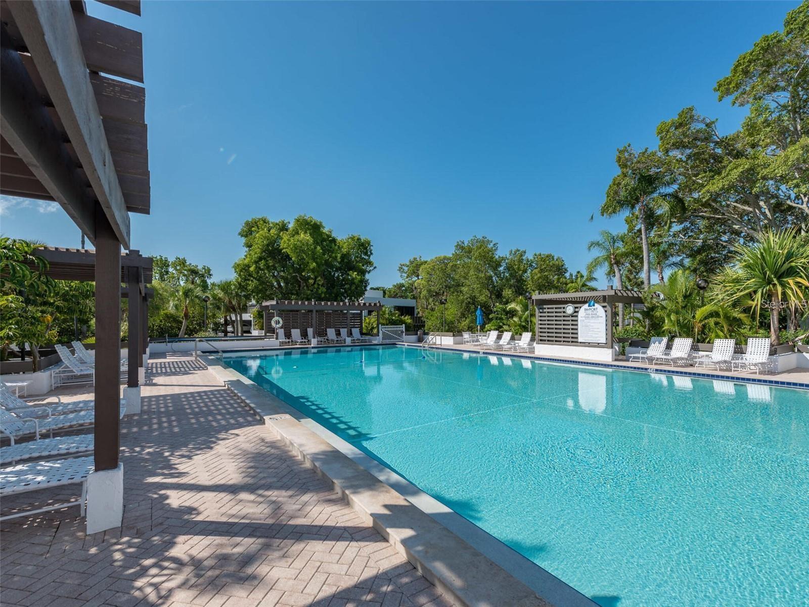 BAYPORT BCH & TEN PH E - Residential