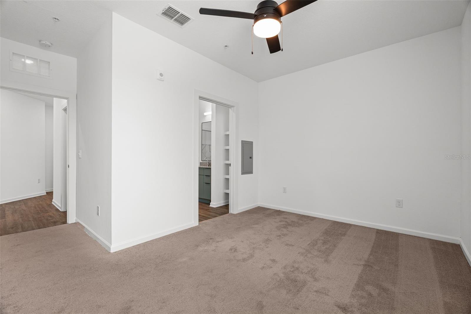 LUNARA APARTMENTS - Residential Lease