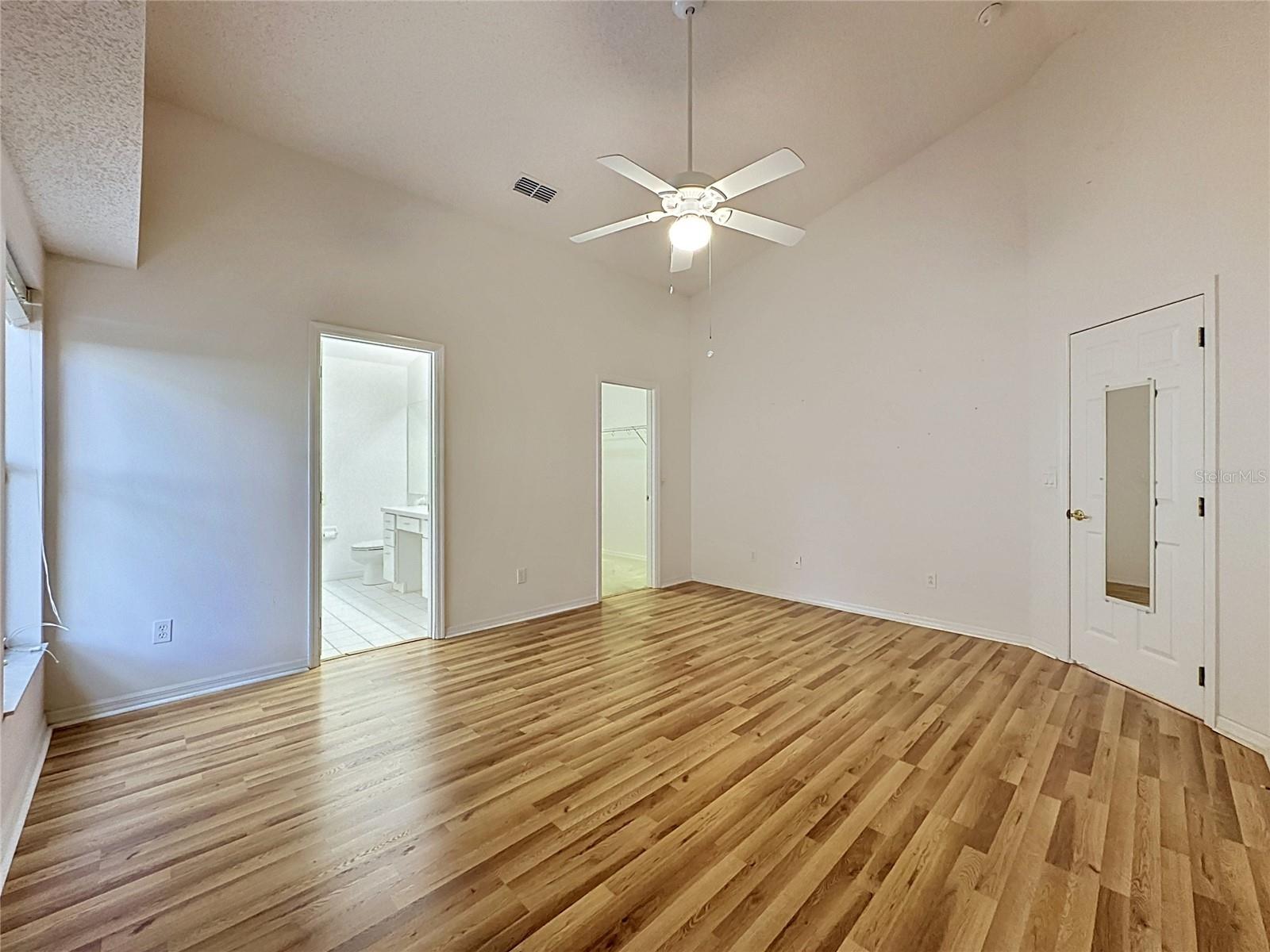 KINGS RIDGE - Residential