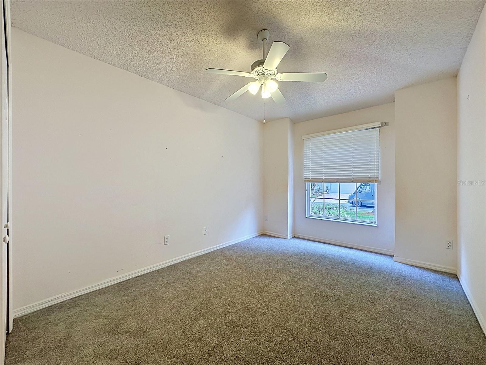 KINGS RIDGE - Residential