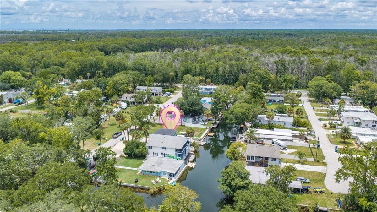 WEEKI WACHEE GARDENS - Land