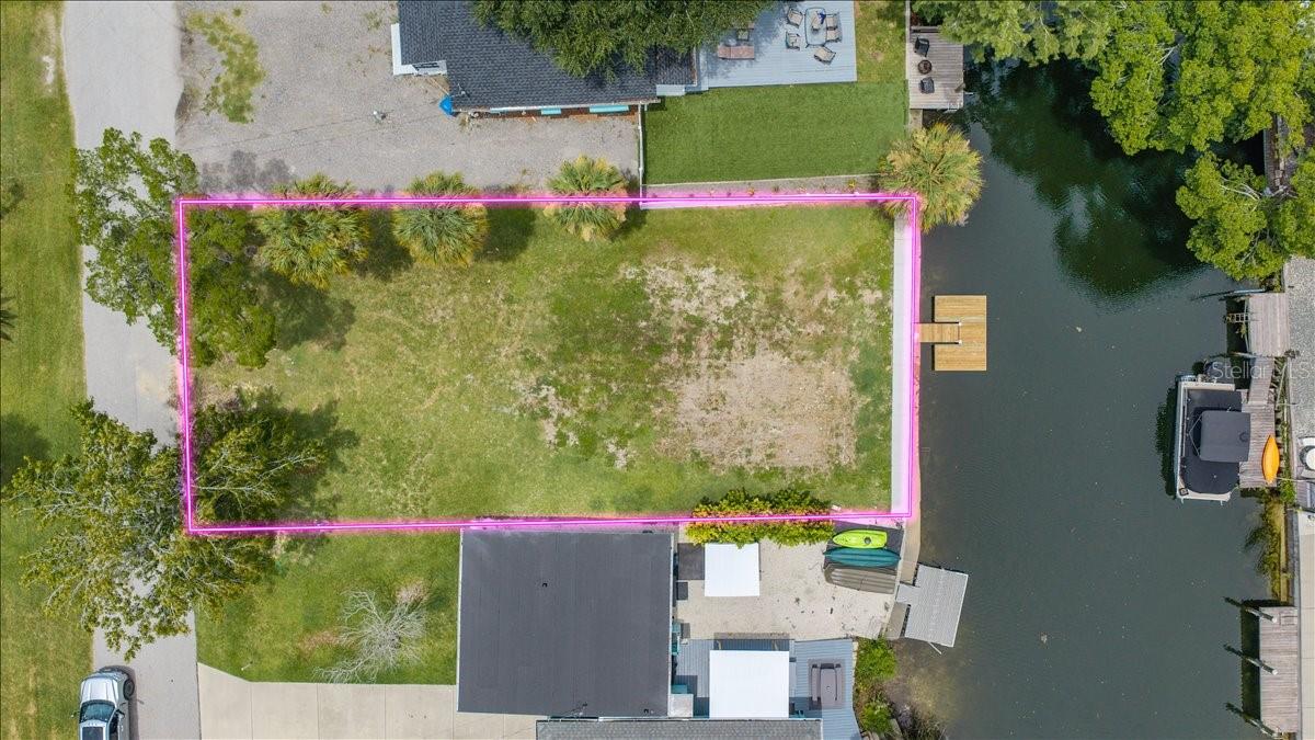 WEEKI WACHEE GARDENS - Land