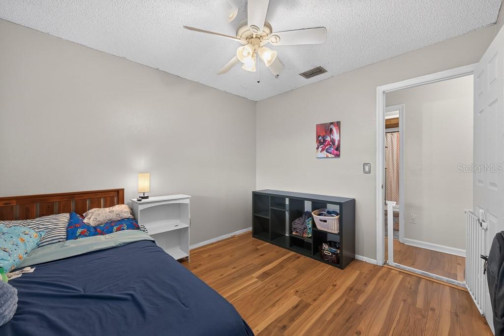 BONNIE BAY COUNTRY CLUB ESTATES-PHASE 4 - Residential