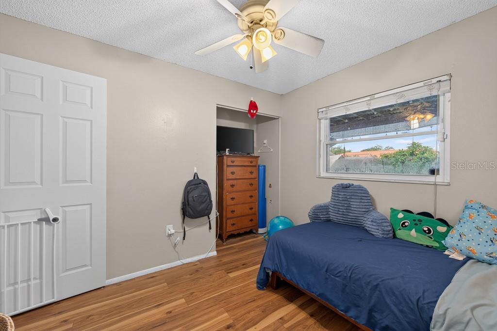 BONNIE BAY COUNTRY CLUB ESTATES-PHASE 4 - Residential