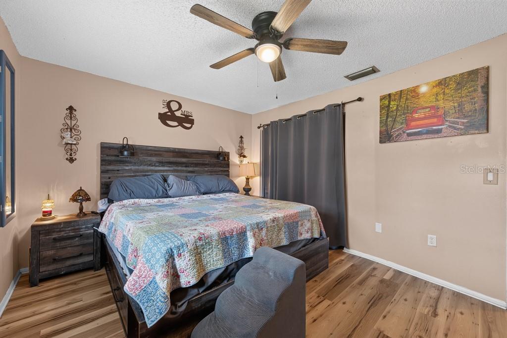 BONNIE BAY COUNTRY CLUB ESTATES-PHASE 4 - Residential