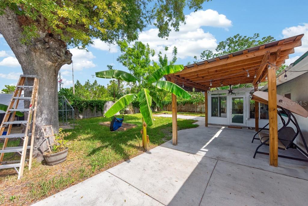 BONNIE BAY COUNTRY CLUB ESTATES-PHASE 4 - Residential
