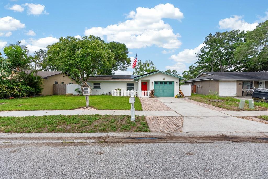 BONNIE BAY COUNTRY CLUB ESTATES-PHASE 4 - Residential