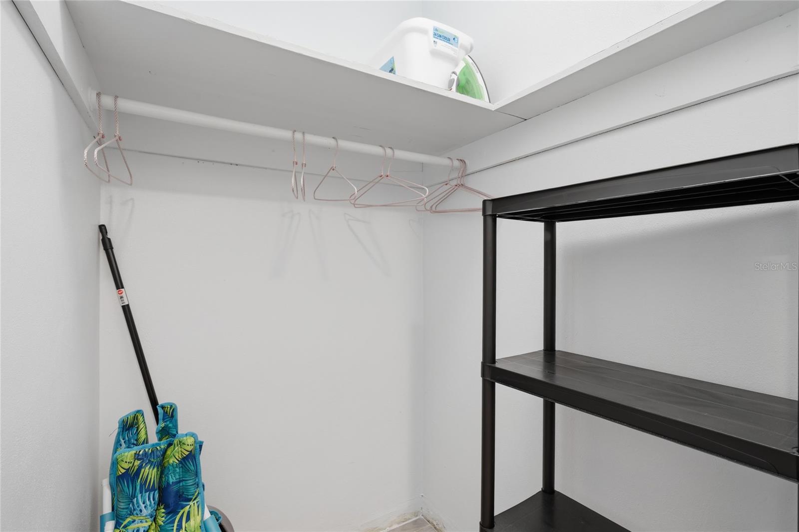 MANDALAY REP UNIT 5 OF BLK 85 - Commercial Sale