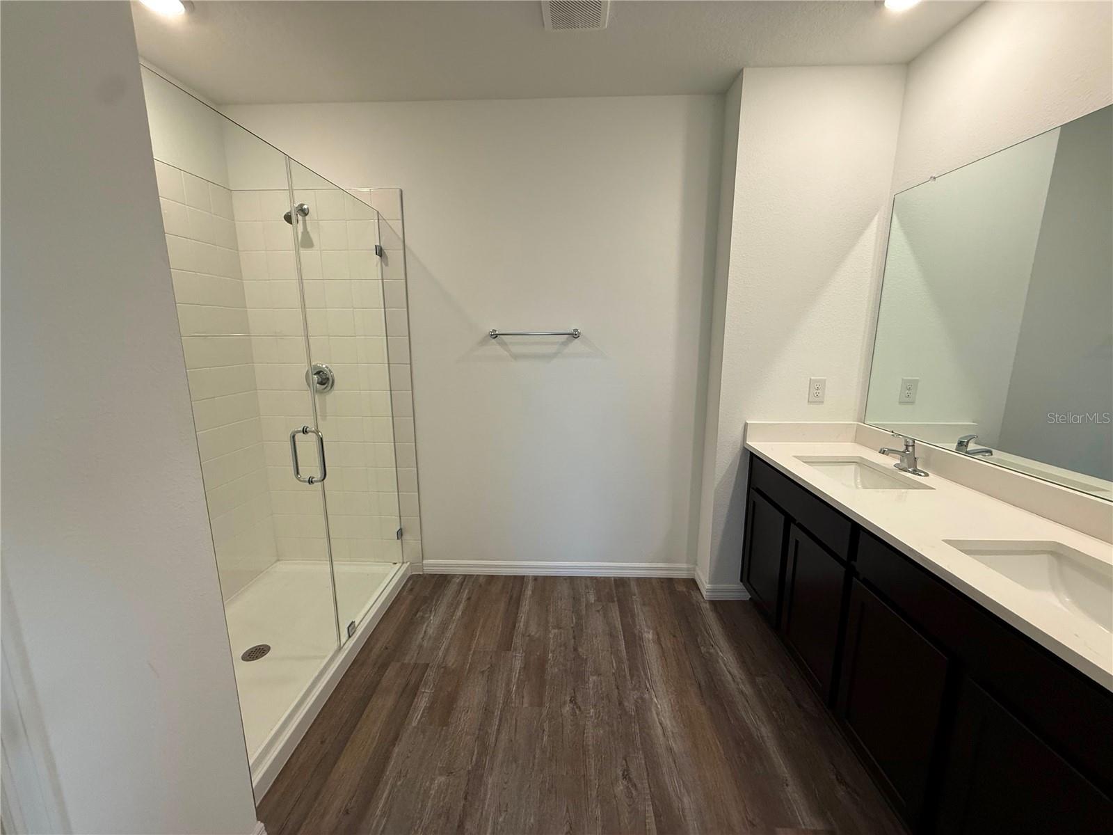 MIRADA - Residential Lease