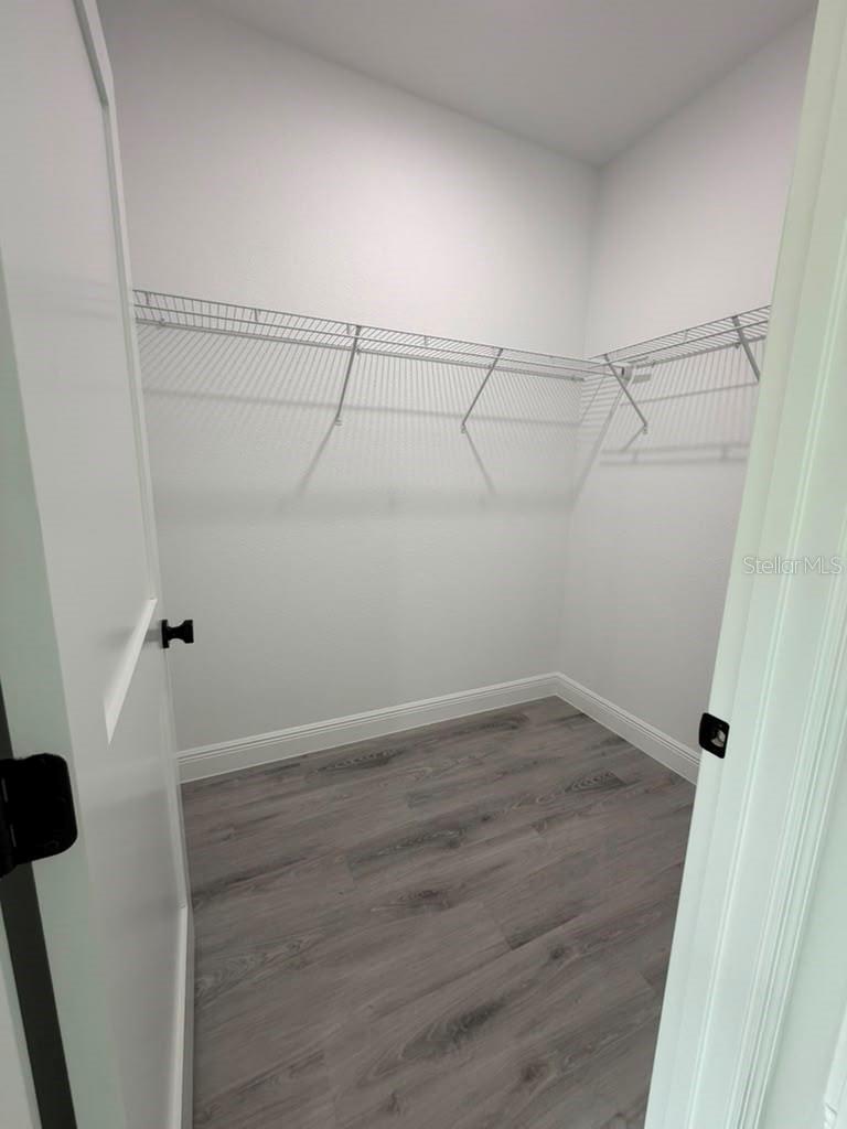 MARION OAKS UN 09 - Residential Lease