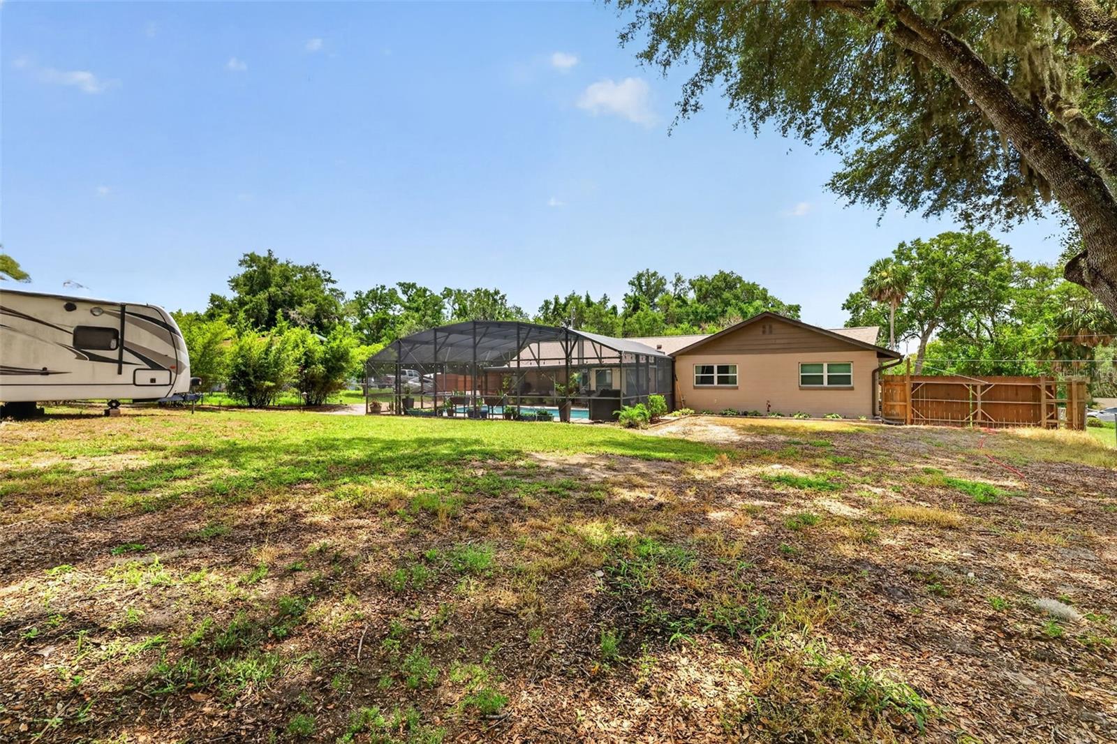 PINEY WOODS - Residential