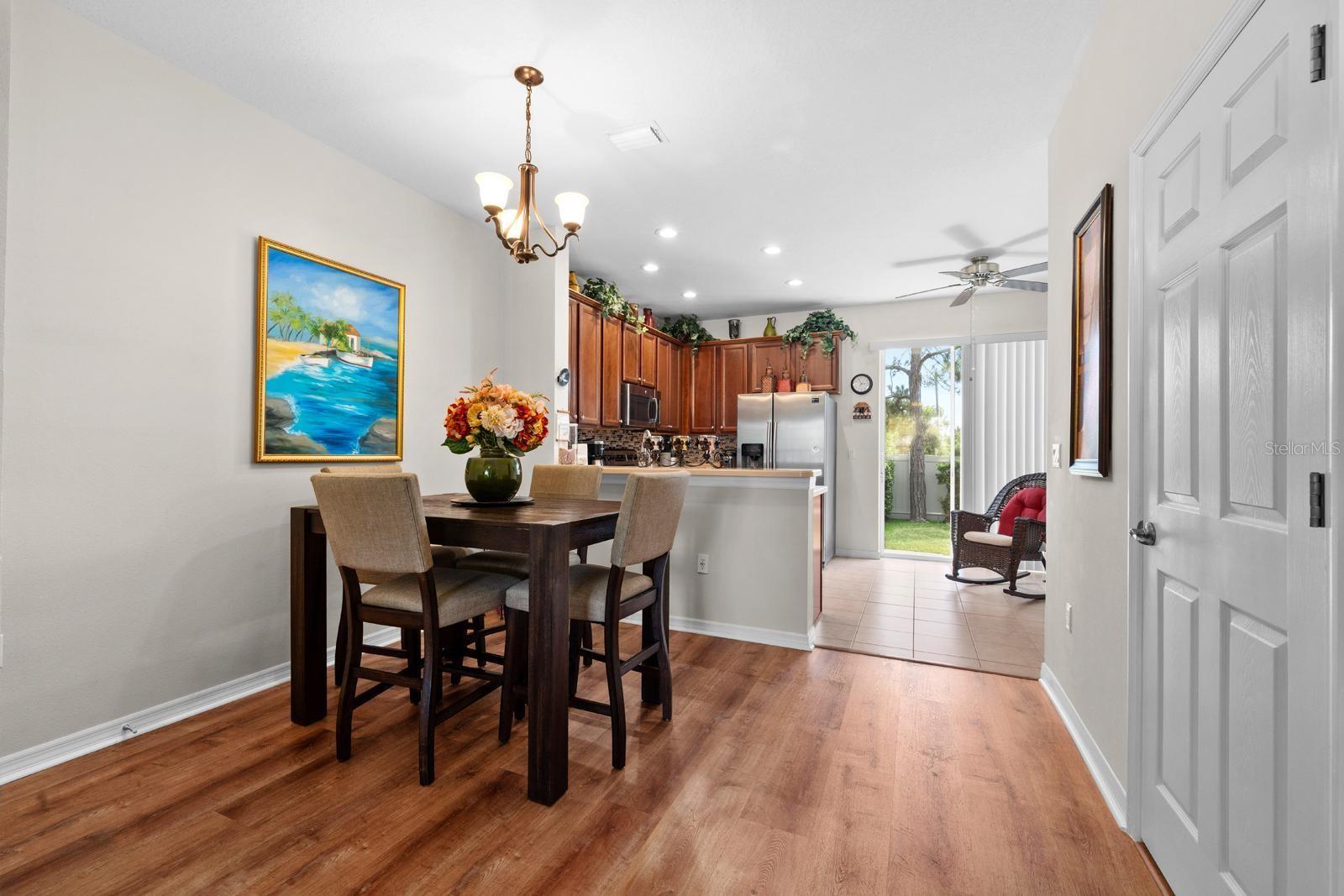 SAWGRASS VILLAGE - Residential