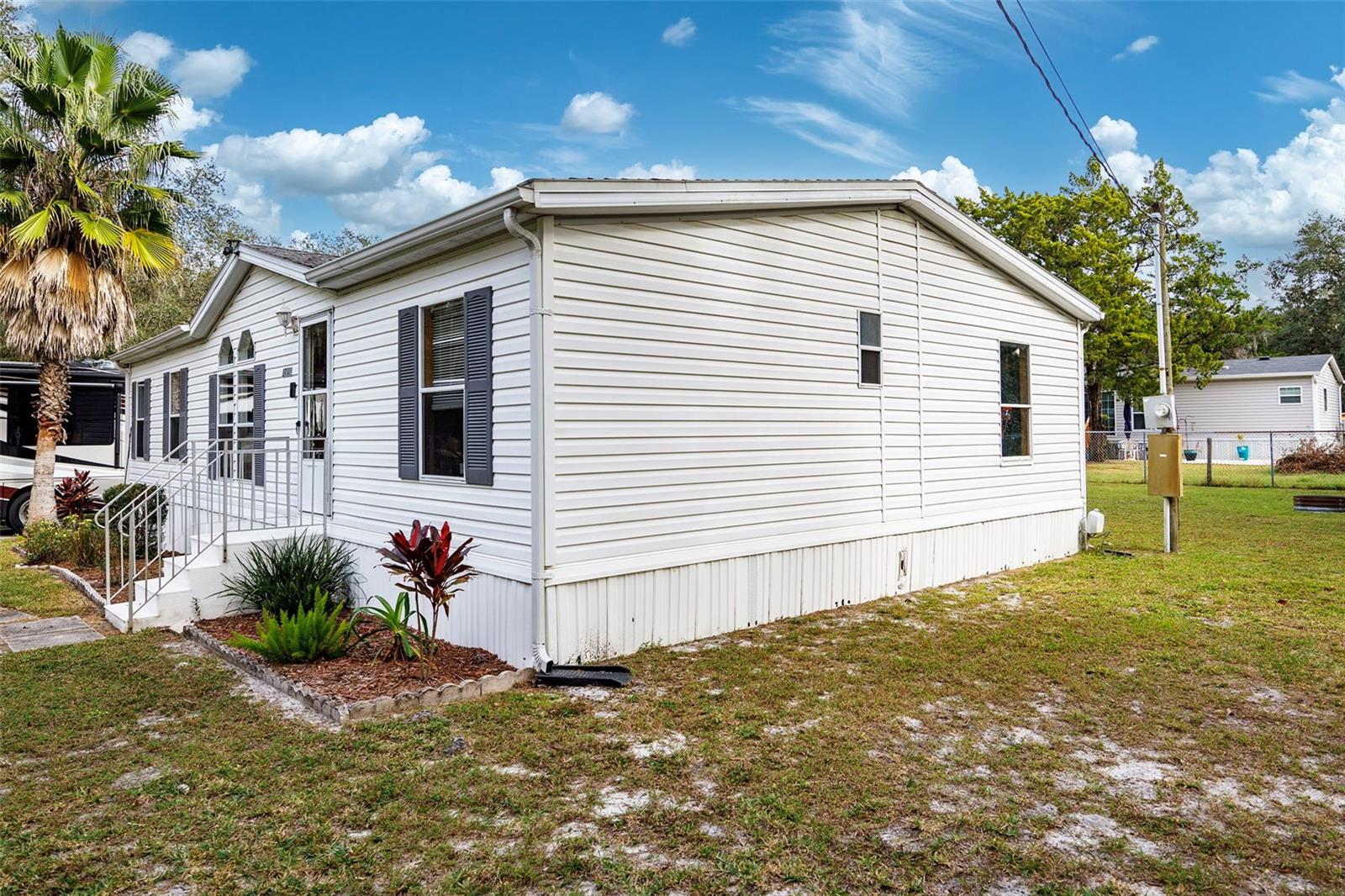 OKAHUMPKA - Residential