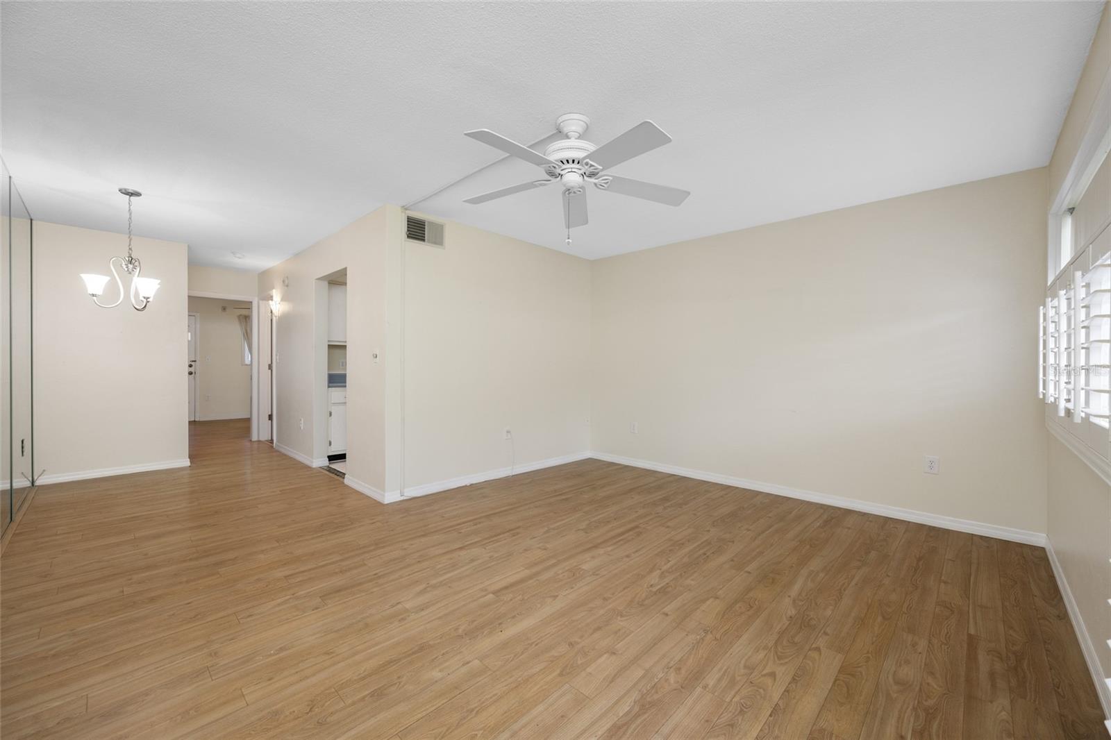 SEMINOLE GARDEN APTS CO-OP - Residential