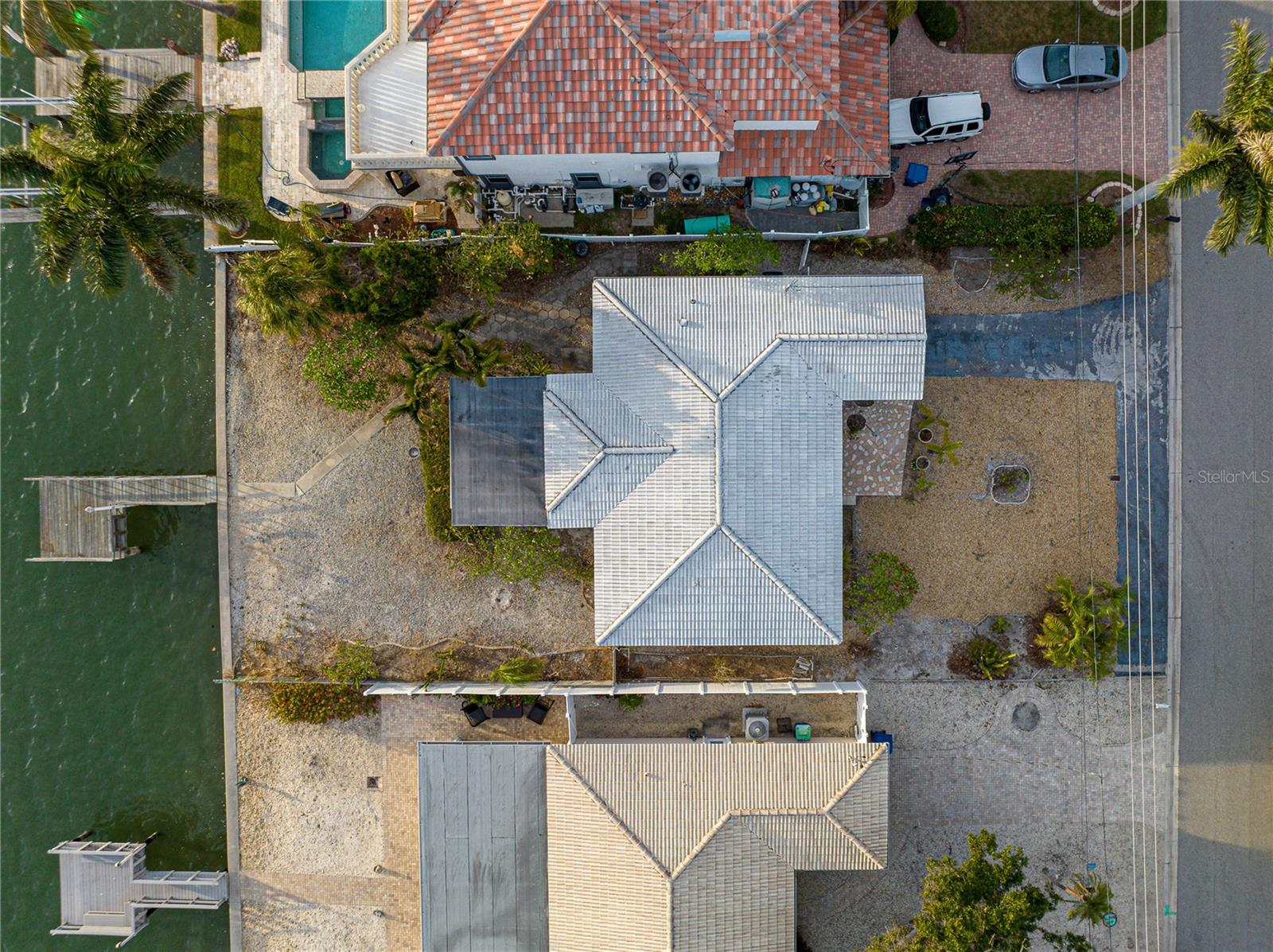 PASADENA SHORES - Residential