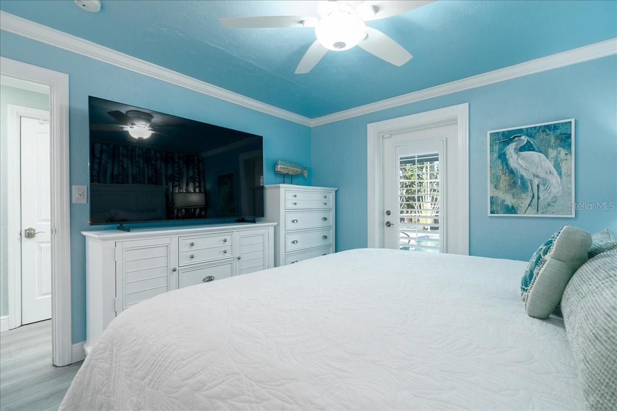 KRULDER WALKER GRANT - Residential
