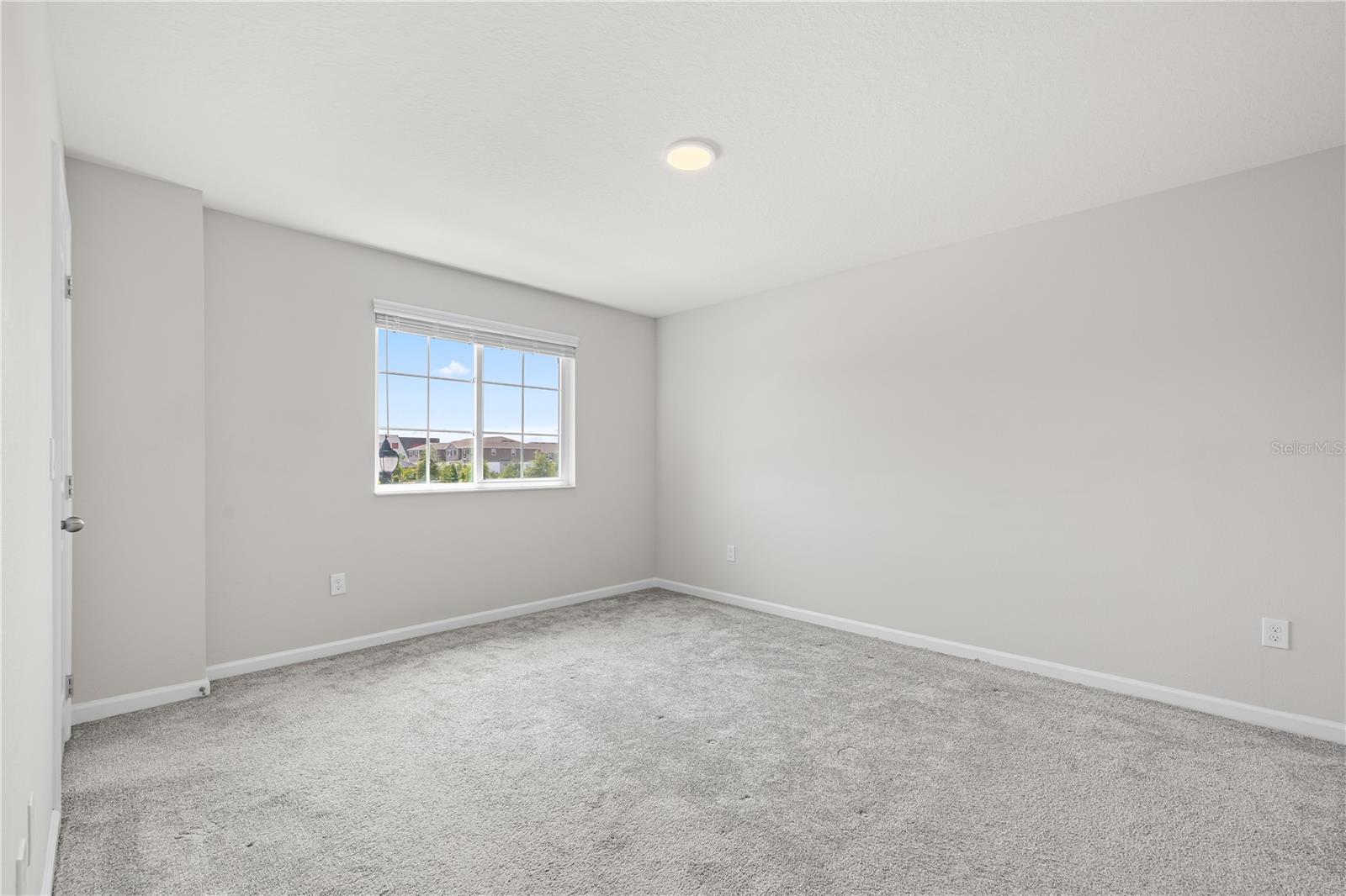 TYSON RANCH TWNHMS - Residential