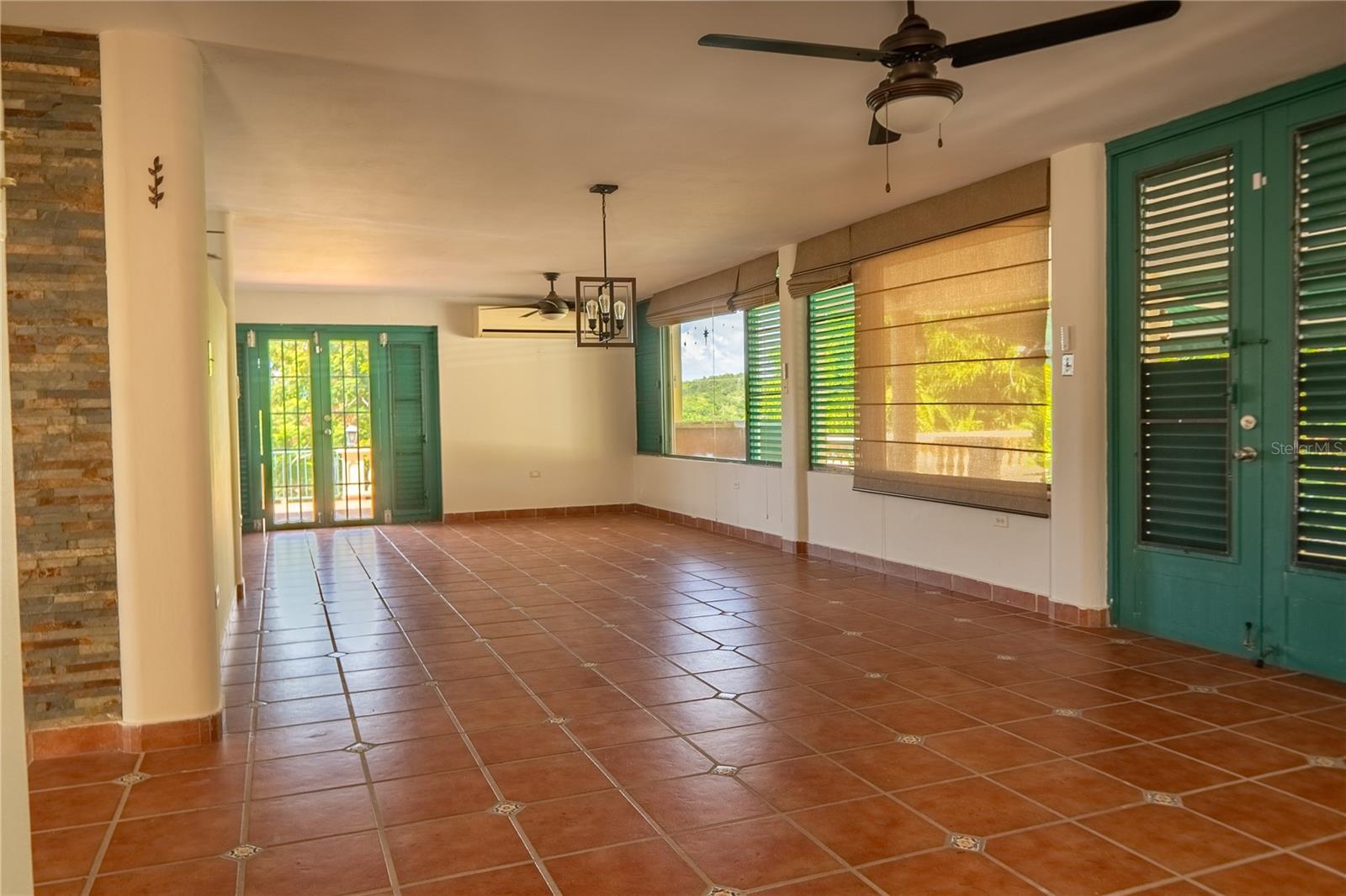HACIENDA MARGARITA - Residential