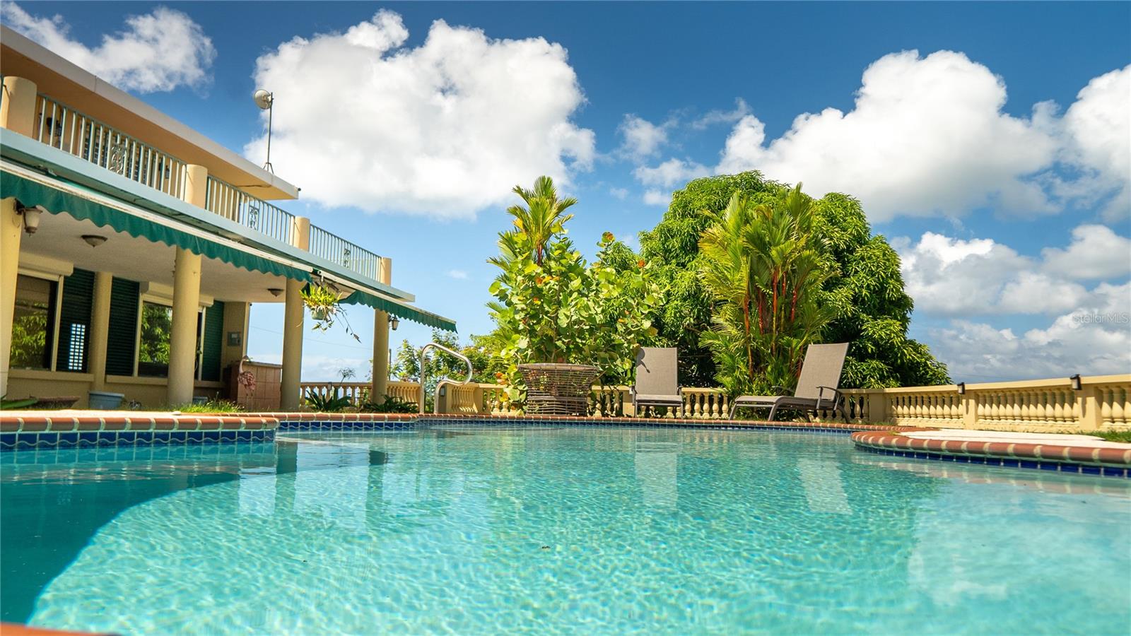 HACIENDA MARGARITA - Residential