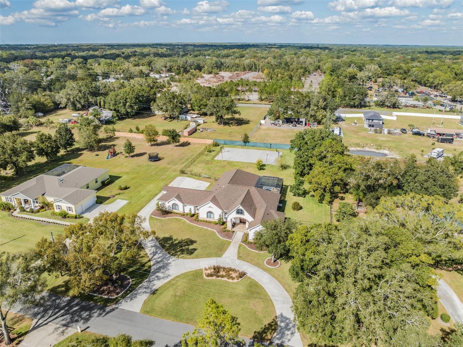 GREEN MEADOW - Residential