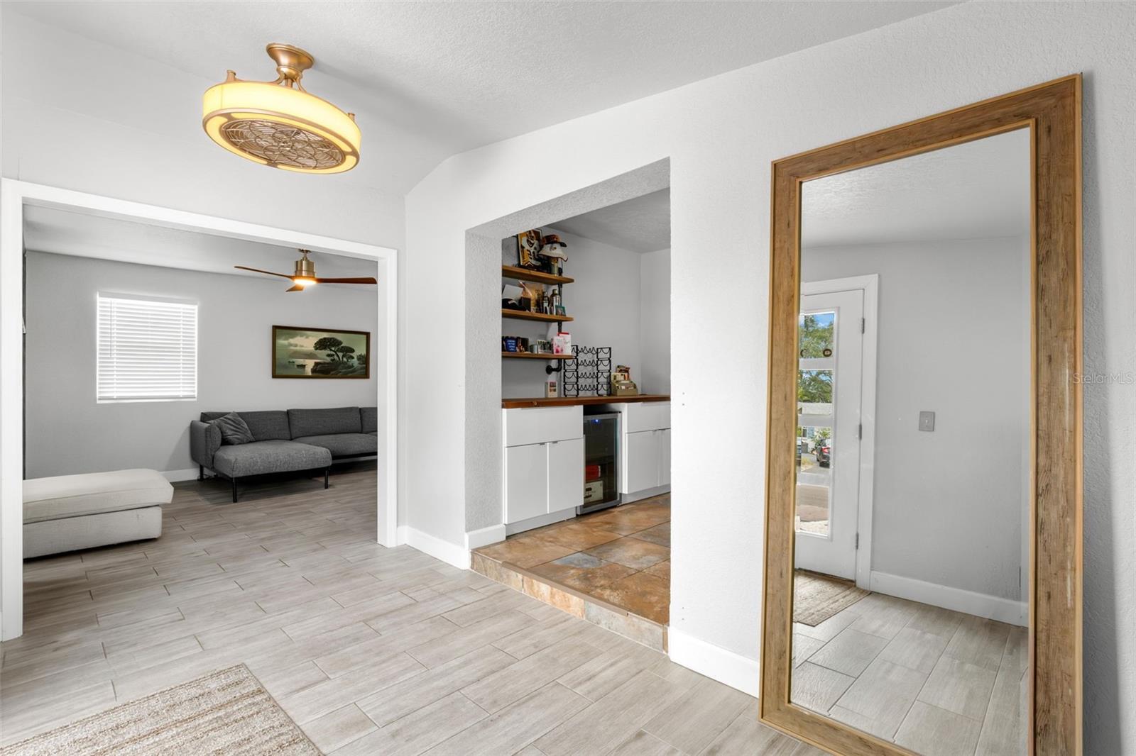 BLOSSOM LAKE VILLAGE SEC 4 - Residential Lease