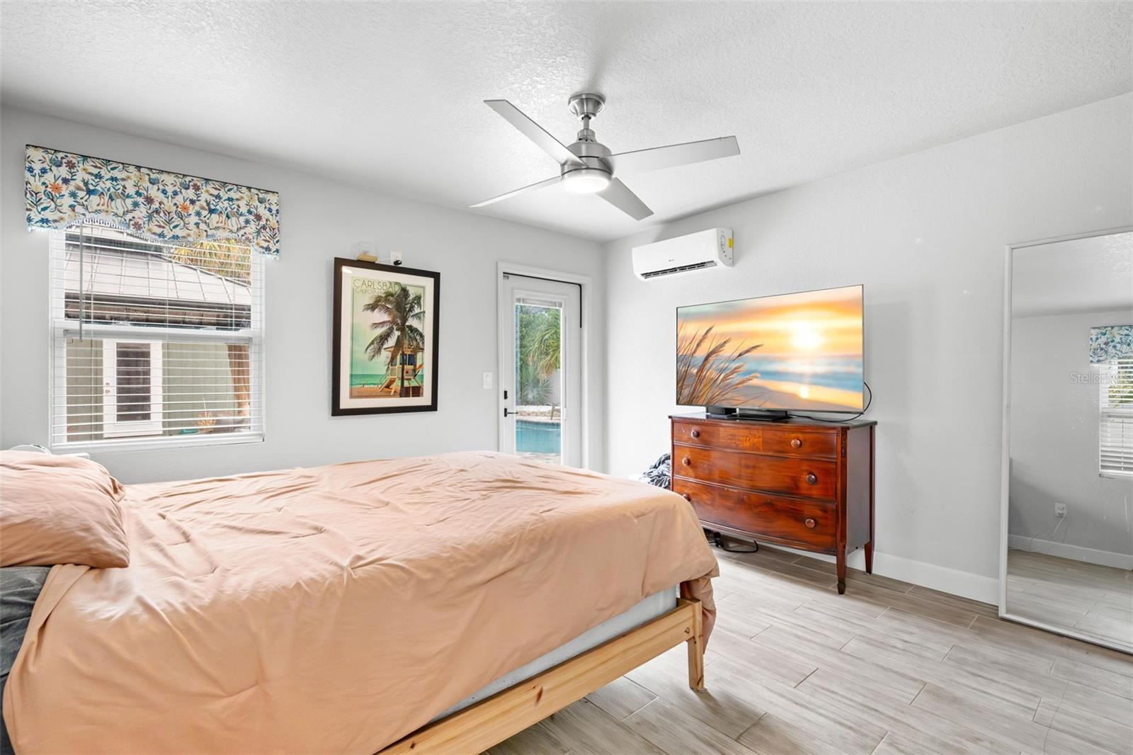 BLOSSOM LAKE VILLAGE SEC 4 - Residential Lease