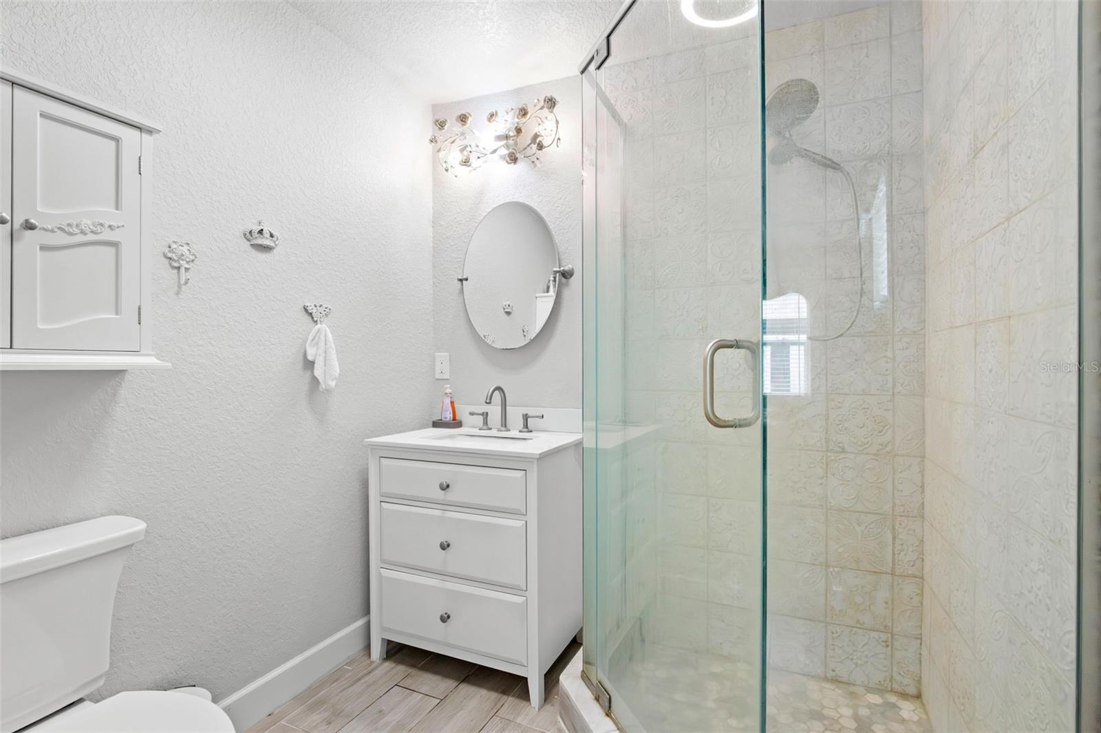 BLOSSOM LAKE VILLAGE SEC 4 - Residential Lease