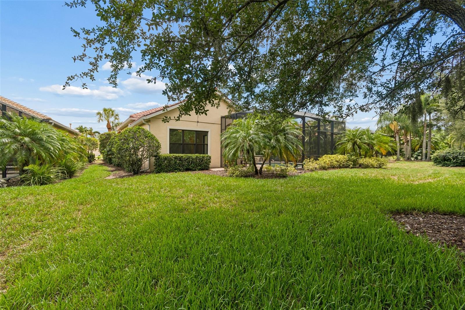 LAKEWOOD RANCH COUNTRY CLUB VILLAGE HH - Residential