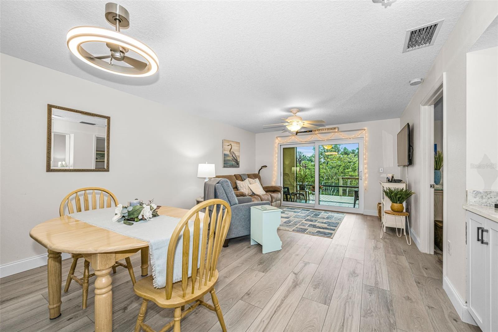 SEASCAPE CONDO OF TARPON SPGS - Residential