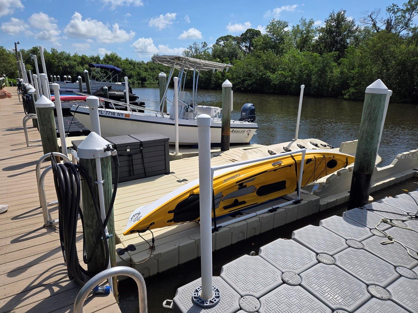 SEASCAPE CONDO OF TARPON SPGS - Residential