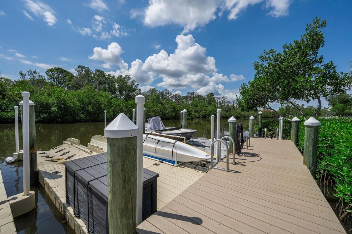 SEASCAPE CONDO OF TARPON SPGS - Residential