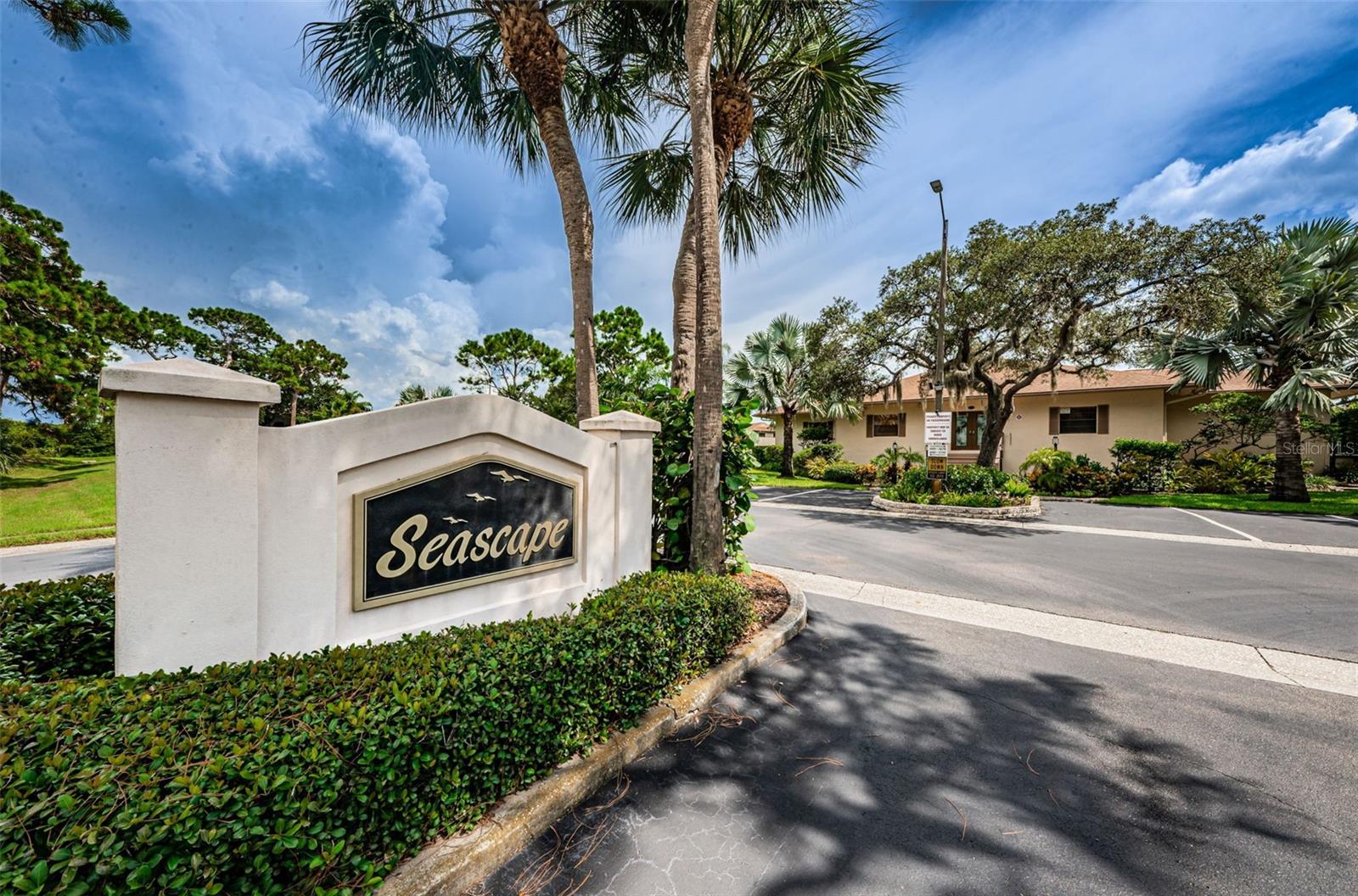 SEASCAPE CONDO OF TARPON SPGS - Residential