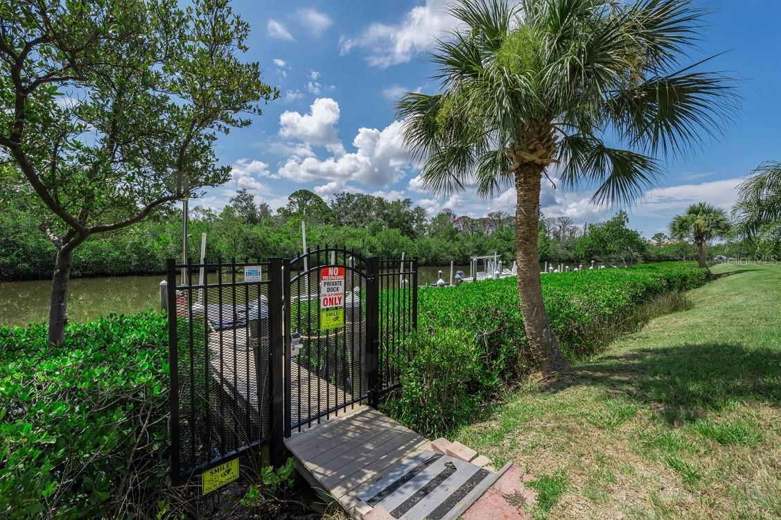 SEASCAPE CONDO OF TARPON SPGS - Residential