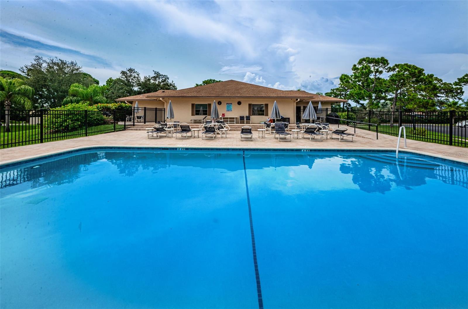 SEASCAPE CONDO OF TARPON SPGS - Residential
