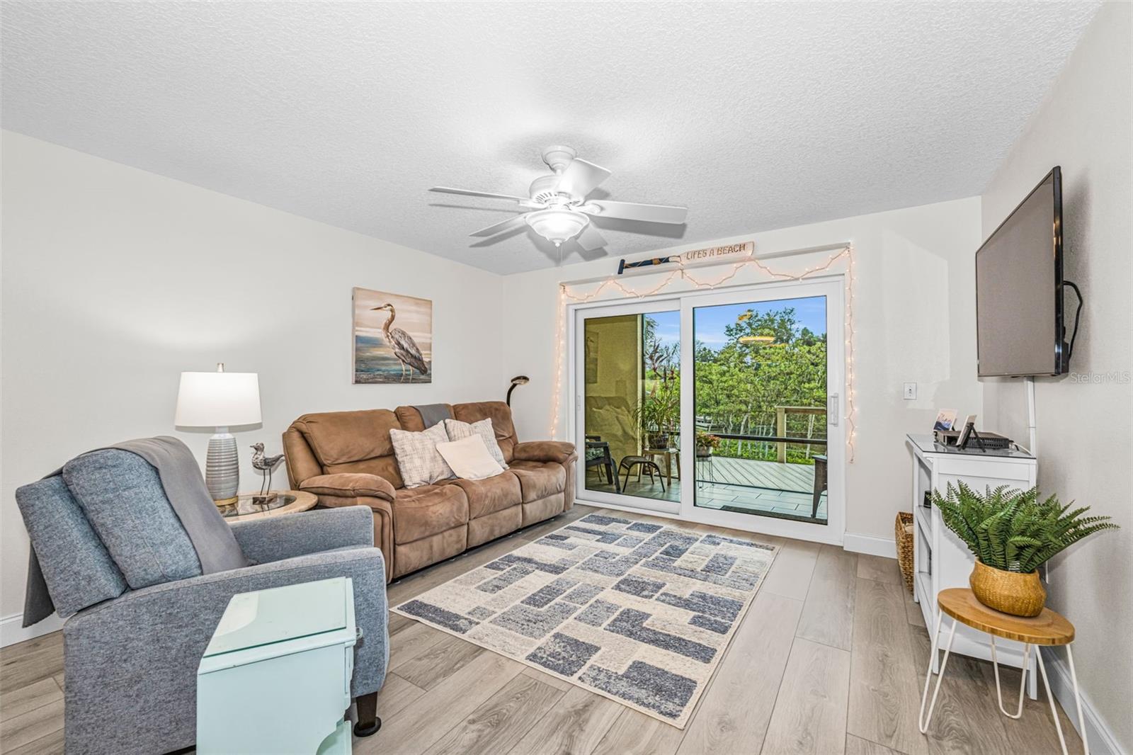 SEASCAPE CONDO OF TARPON SPGS - Residential