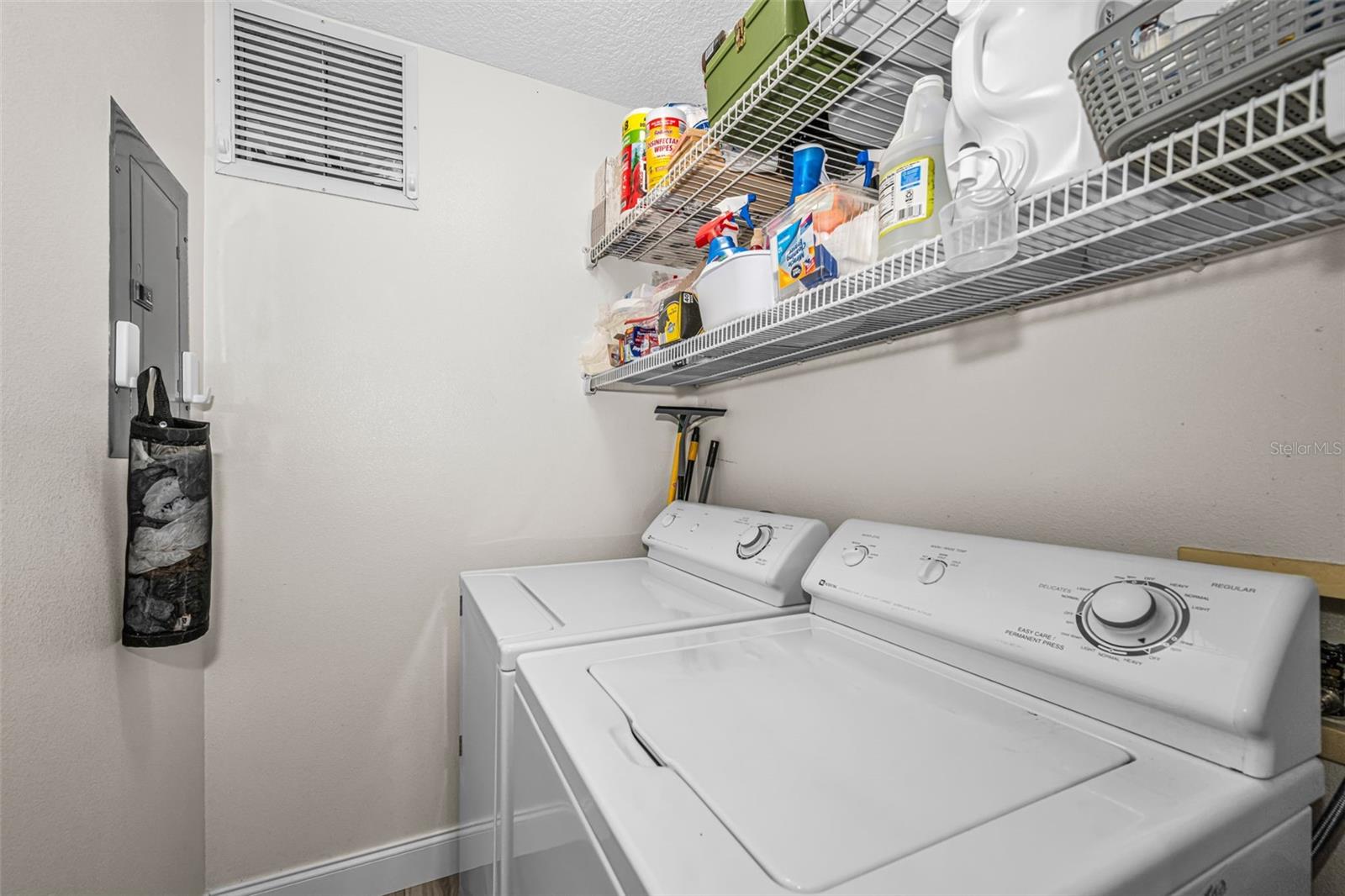 SEASCAPE CONDO OF TARPON SPGS - Residential