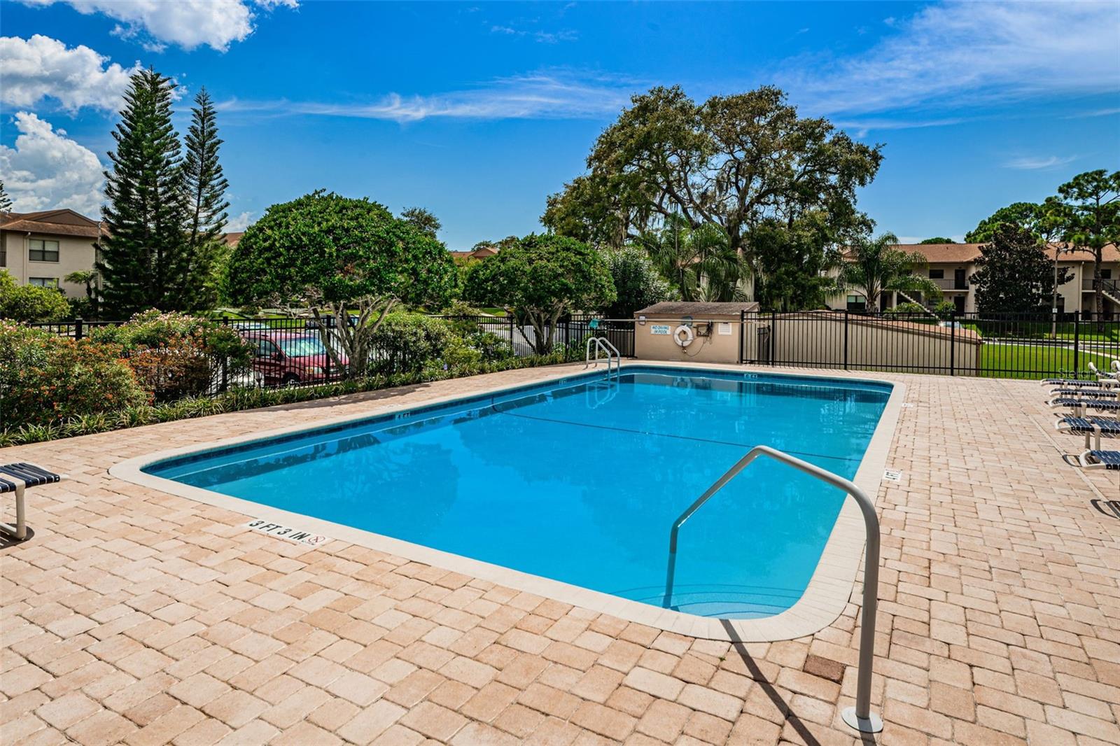 SEASCAPE CONDO OF TARPON SPGS - Residential