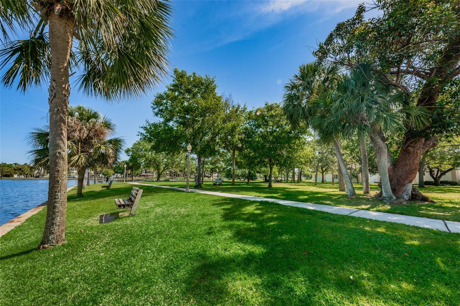 SEASCAPE CONDO OF TARPON SPGS - Residential