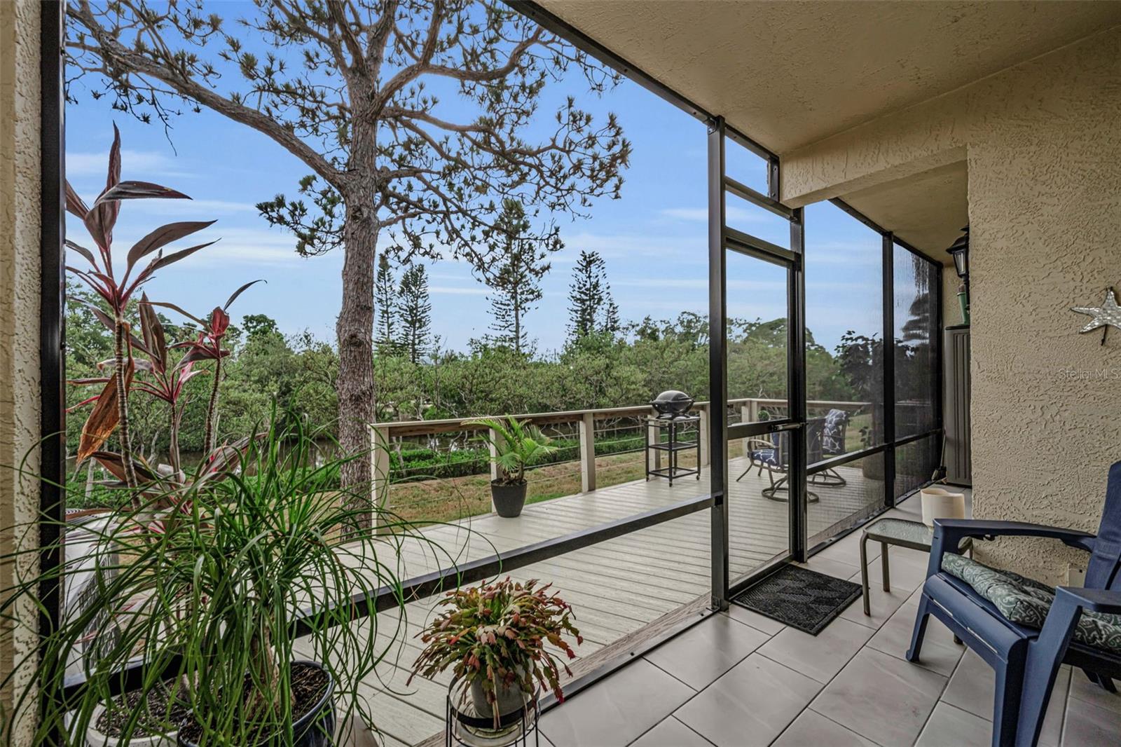 SEASCAPE CONDO OF TARPON SPGS - Residential