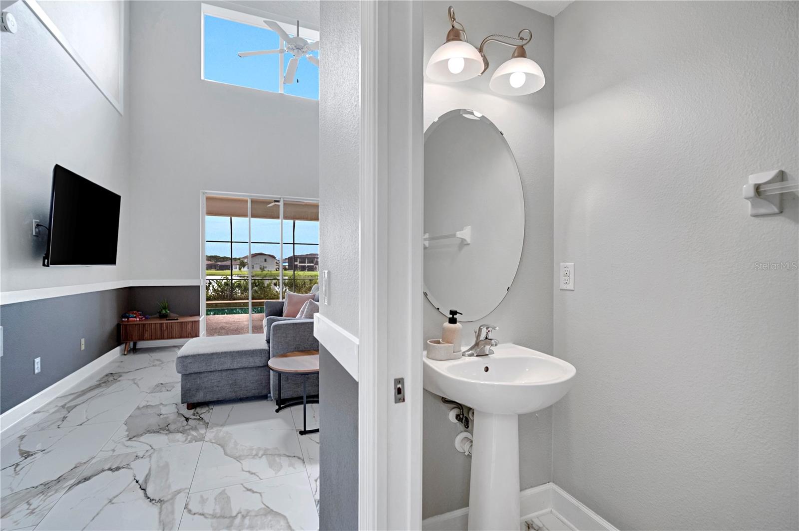 SHINGLE CREEK RESERVE AT THE OAKS - Residential