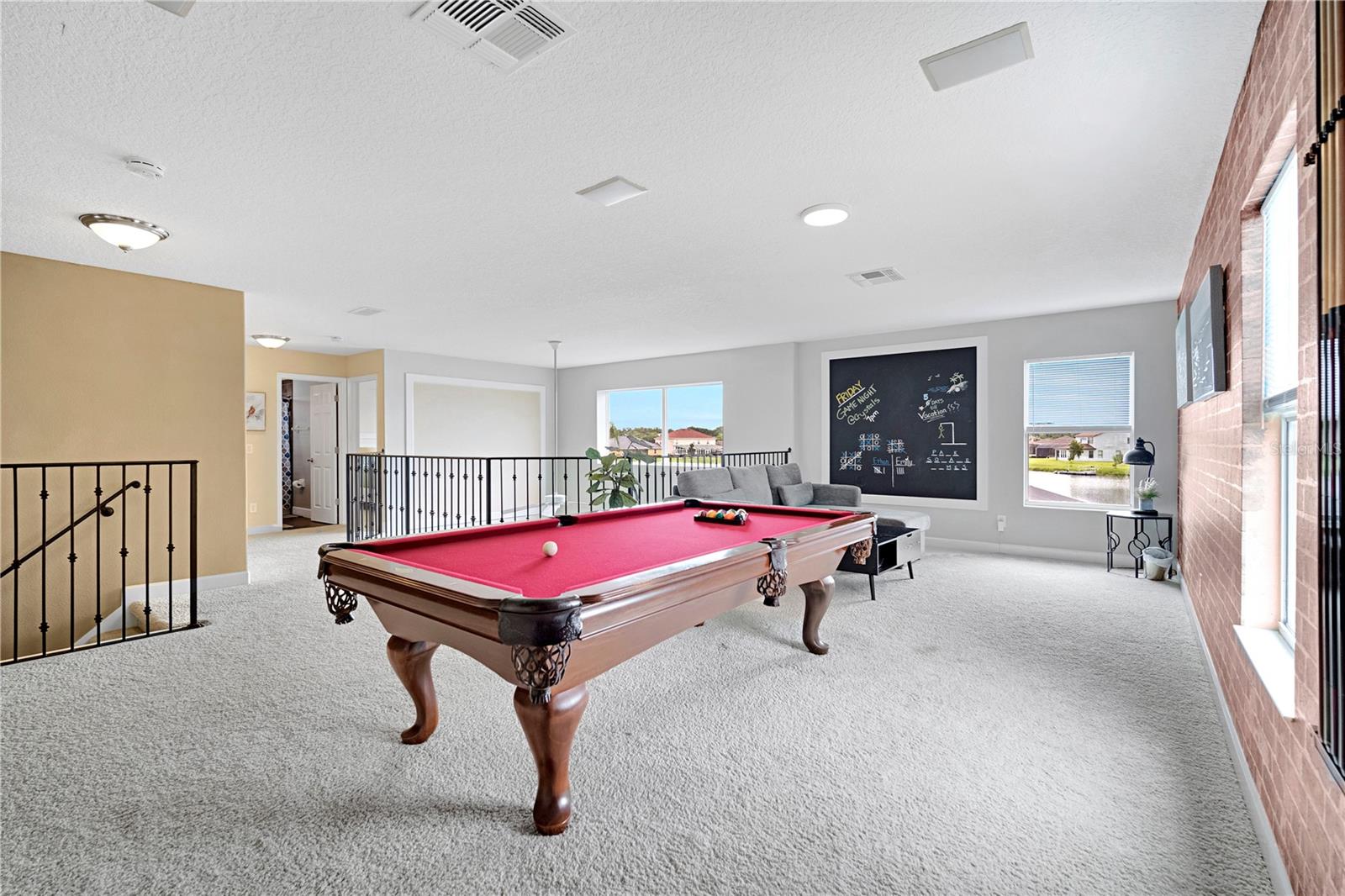 SHINGLE CREEK RESERVE AT THE OAKS - Residential