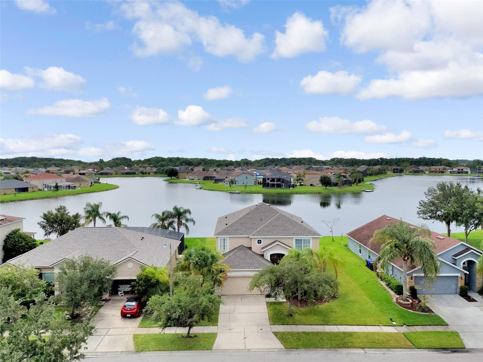 SHINGLE CREEK RESERVE AT THE OAKS - Residential